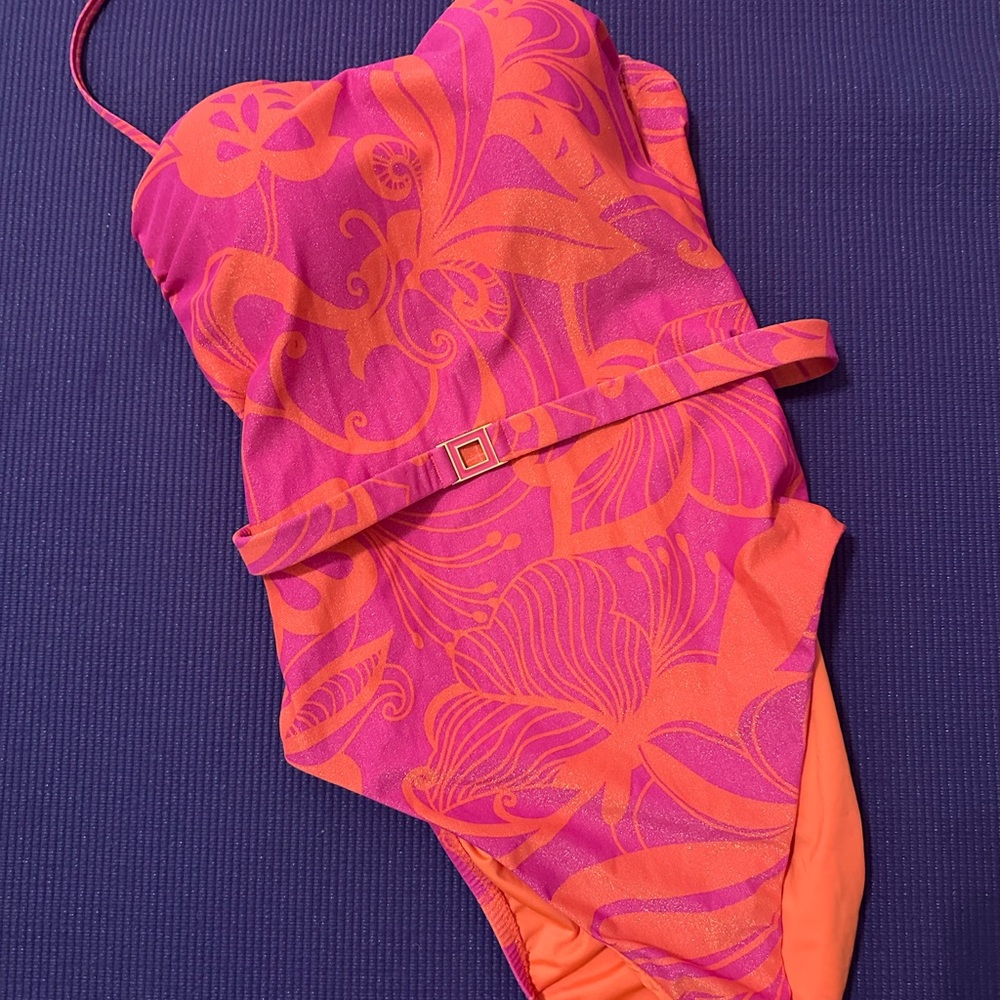Vibrant Pink and Orange Sunshine 79 One Piece Swimsuit size 6 gold shimmer